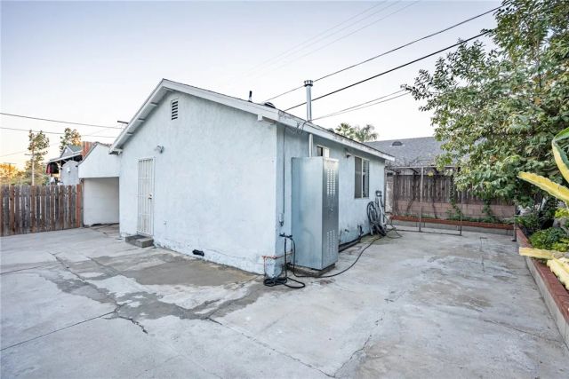 4317 Winchester, Los Angeles, CA 90032