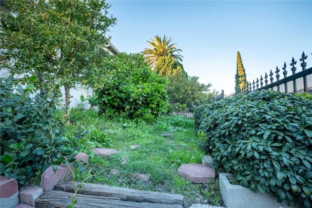 4317 Winchester, Los Angeles, CA 90032