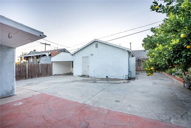4317 Winchester, Los Angeles, CA 90032