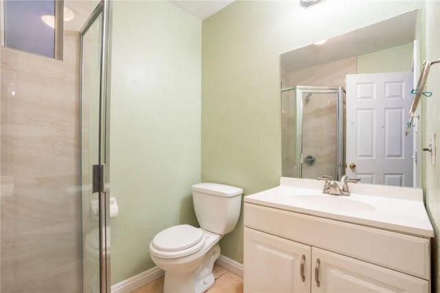 4317 Winchester, Los Angeles, CA 90032