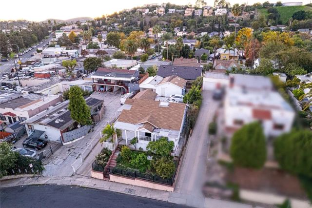4317 Winchester, Los Angeles, CA 90032