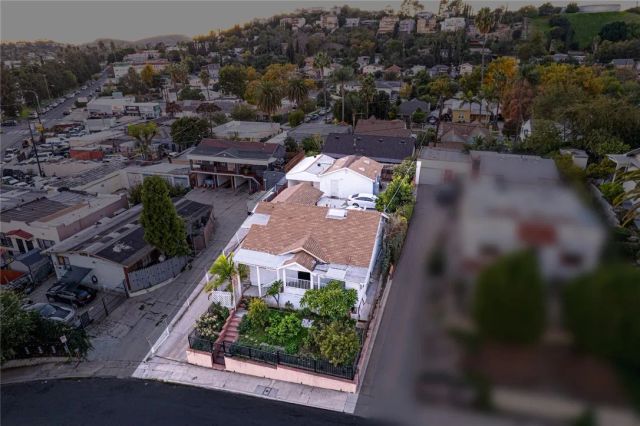 4317 Winchester, Los Angeles, CA 90032