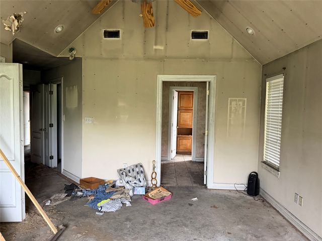 4855 Woodlawn Road, Sherman, TX 75090