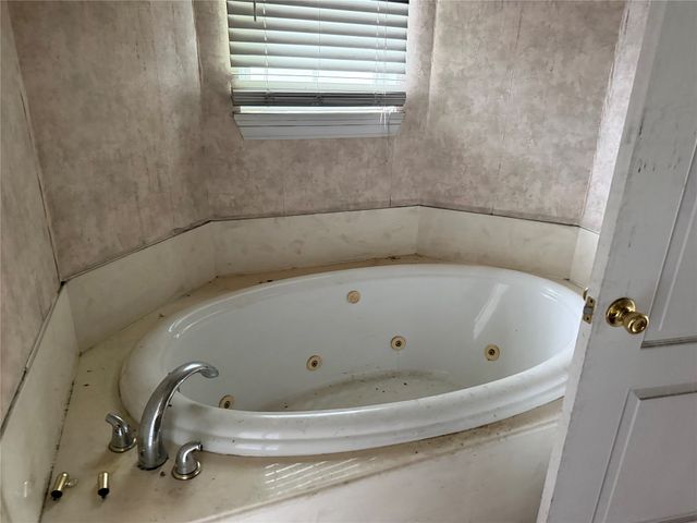 4855 Woodlawn Road, Sherman, TX 75090