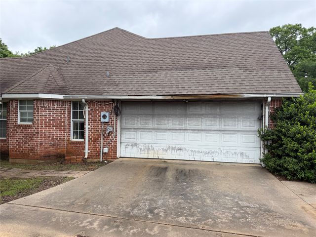 4855 Woodlawn Road, Sherman, TX 75090