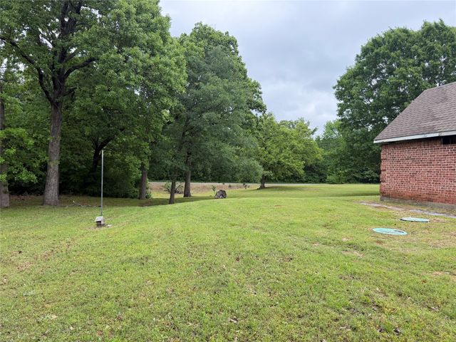 4855 Woodlawn Road, Sherman, TX 75090