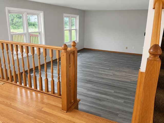 7362 51st Street N, Oakdale, MN 55128