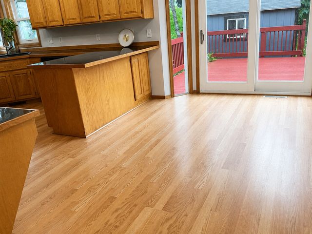 7362 51st Street N, Oakdale, MN 55128