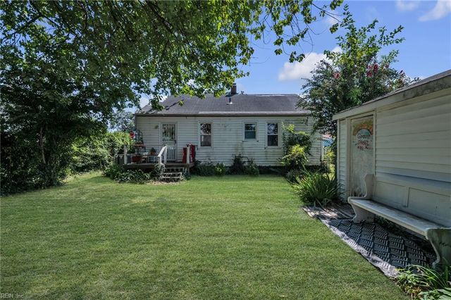 716 Grove ST, Hampton, VA 23664