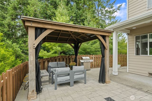 27481 209th Court SE, Maple Valley, WA 98038