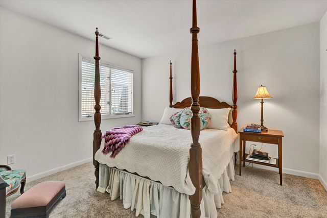 411 Windward DR SW 411, Roanoke, VA 24018