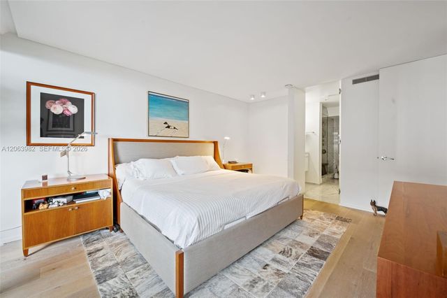 2901 S Bayshore Drive 8E, Coconut Grove, FL 33133