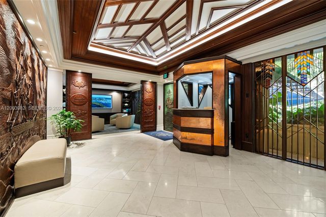 2901 S Bayshore Drive 8E, Coconut Grove, FL 33133
