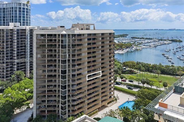 2901 S Bayshore Drive 8E, Coconut Grove, FL 33133