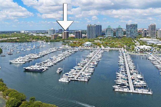 2901 S Bayshore Drive 8E, Coconut Grove, FL 33133