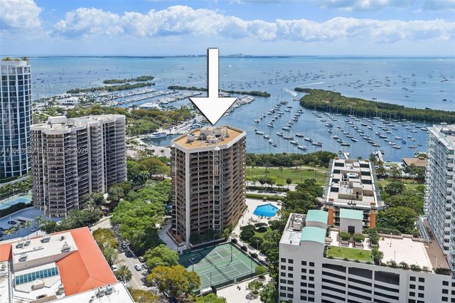 2901 S Bayshore Drive 8E, Coconut Grove, FL 33133