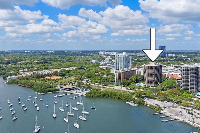2901 S Bayshore Drive 8E, Coconut Grove, FL 33133