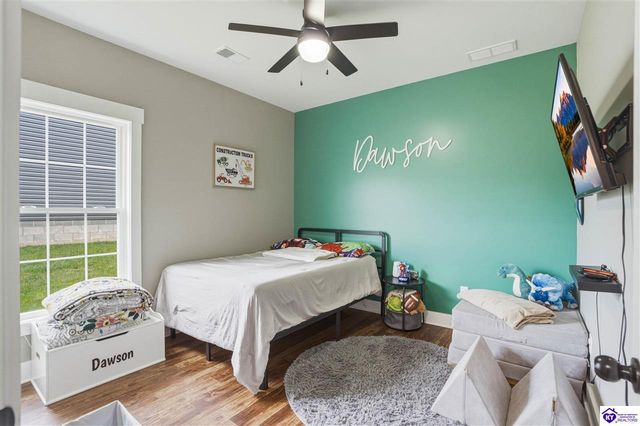 62 Martha Miles Ct, Brandenburg, KY 40108
