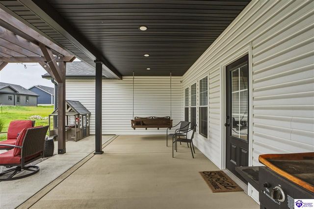 62 Martha Miles Ct, Brandenburg, KY 40108