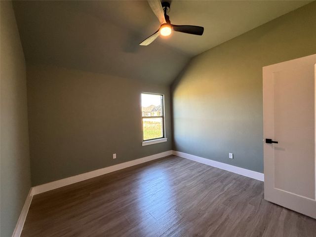 209 Reliance Road, Godley, TX 76044