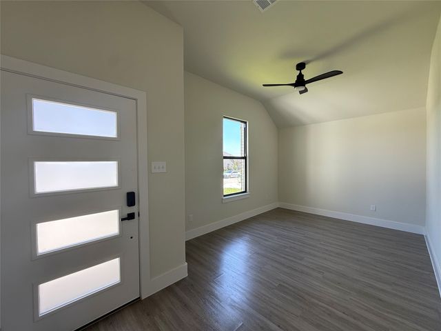 209 Reliance Road, Godley, TX 76044