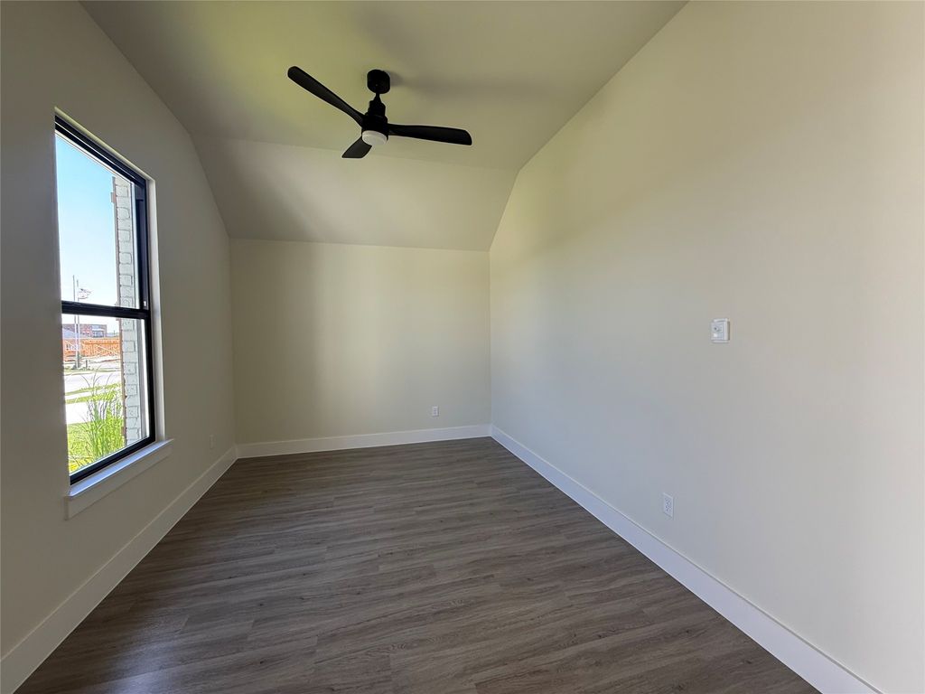 209 Reliance Road, Godley, TX 76044 — photo 3