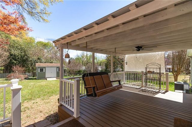 1015 Gales Avenue, Winston-salem, NC 27103