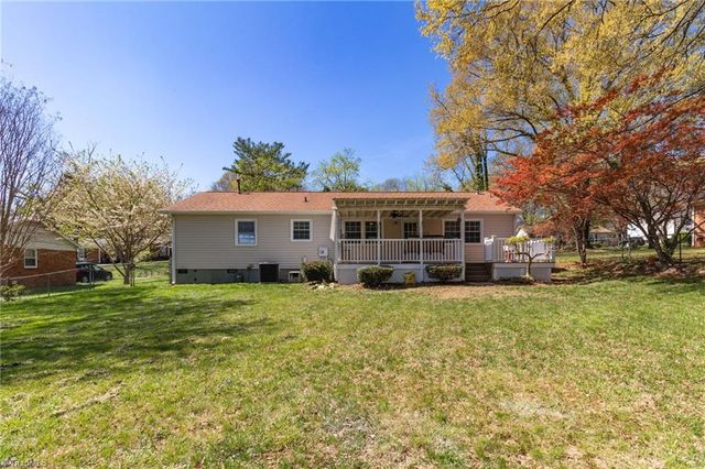 1015 Gales Avenue, Winston-salem, NC 27103