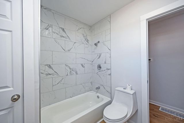 400 S Brookville Street, West College Corner, IN 47003