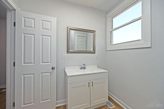 400 S Brookville Street, West College Corner, IN 47003