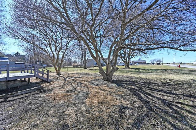 400 S Brookville Street, West College Corner, IN 47003