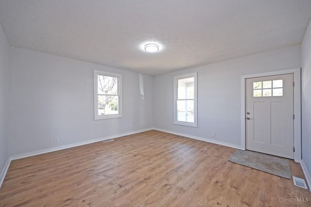 400 S Brookville Street, West College Corner, IN 47003