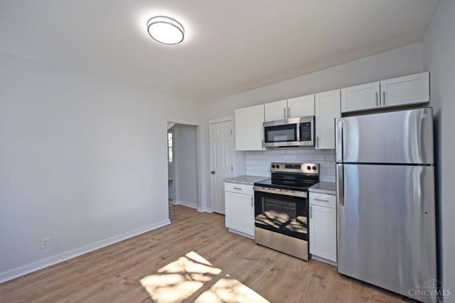 400 S Brookville Street, West College Corner, IN 47003