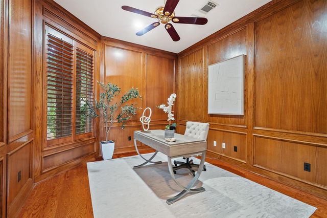 19006 Windsor Lakes Drive, Houston, TX 77094