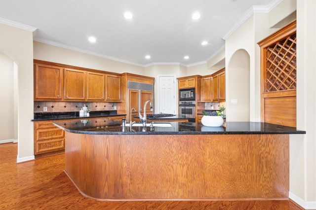 19006 Windsor Lakes Drive, Houston, TX 77094
