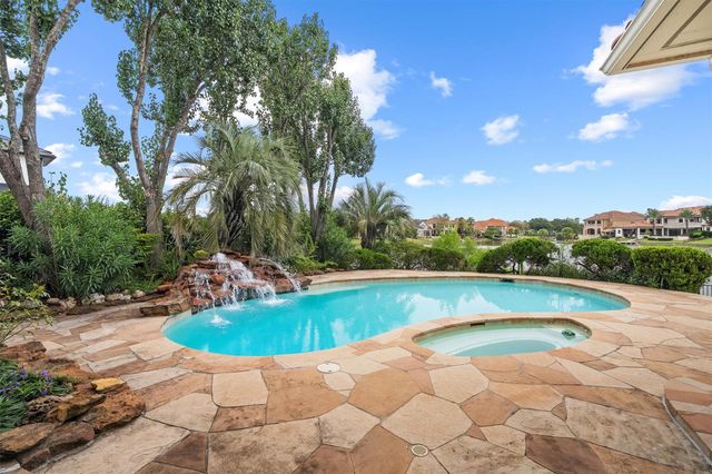 19006 Windsor Lakes Drive, Houston, TX 77094