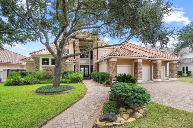 19006 Windsor Lakes Drive, Houston, TX 77094