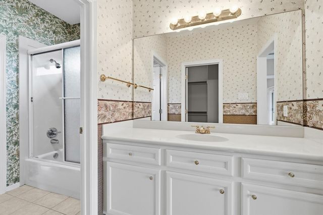 19006 Windsor Lakes Drive, Houston, TX 77094