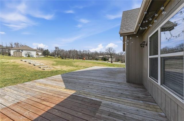 1500 Whispering Ridge, Pleasant Hill, MO 64080
