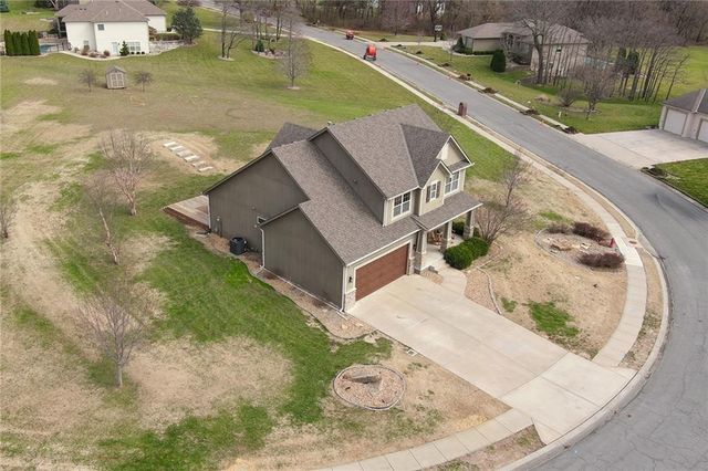 1500 Whispering Ridge, Pleasant Hill, MO 64080