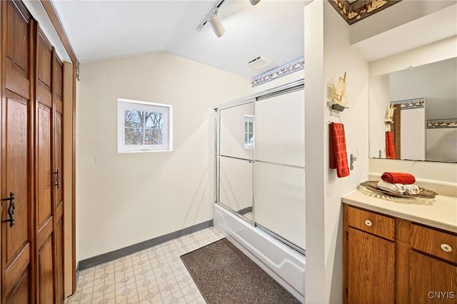 7034 State Route 31, Cicero, NY 13039