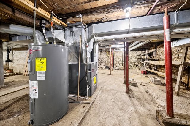 7034 State Route 31, Cicero, NY 13039