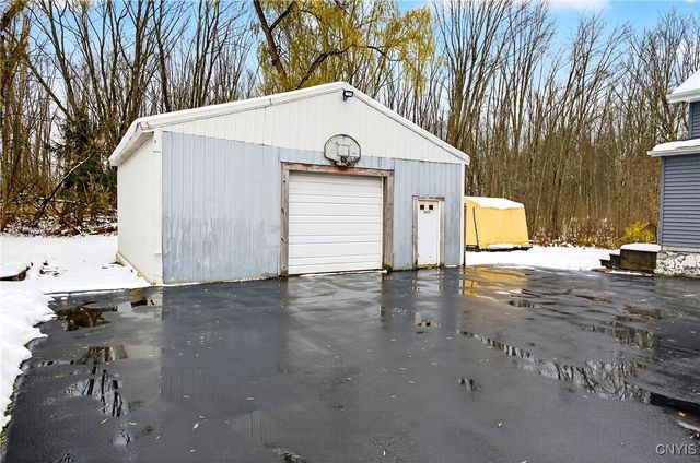 7034 State Route 31, Cicero, NY 13039