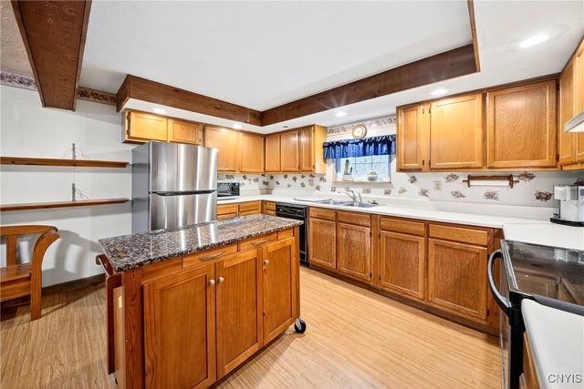 7034 State Route 31, Cicero, NY 13039