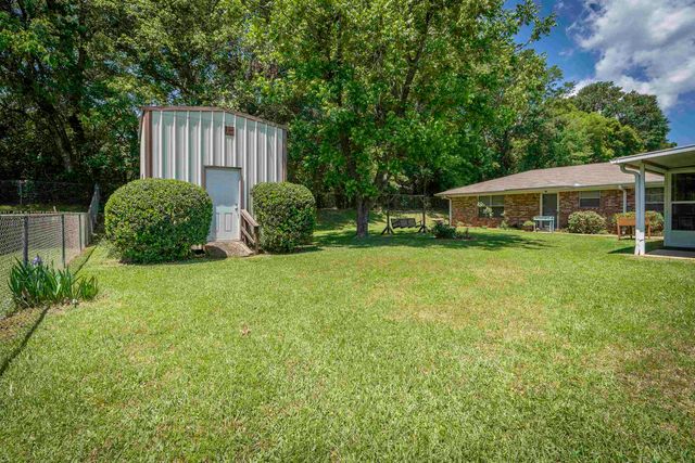 1817 Beth Dr., Longview, TX 75605