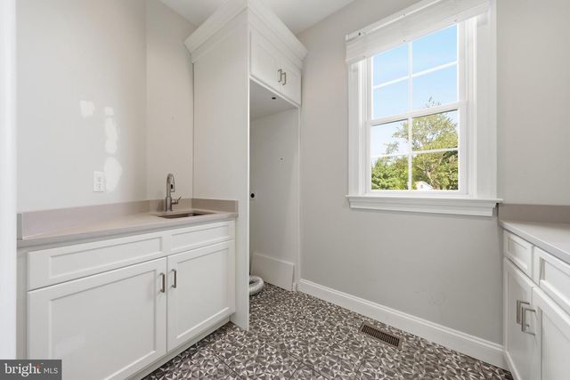 10534 BALTIMORE NATIONAL PIKE, Myersville, MD 21773