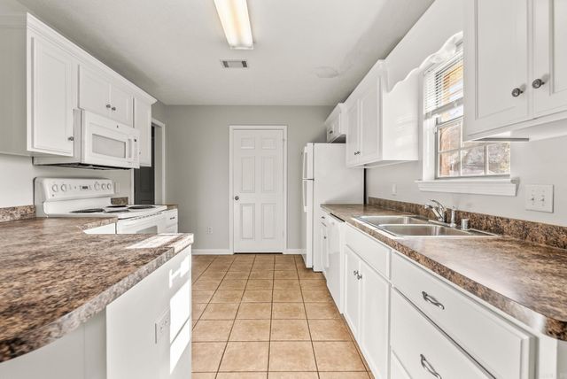 5185 Stockton, Conway, AR 72034