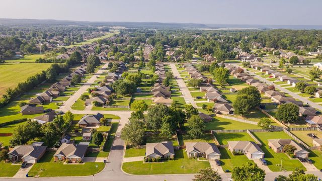 5185 Stockton, Conway, AR 72034