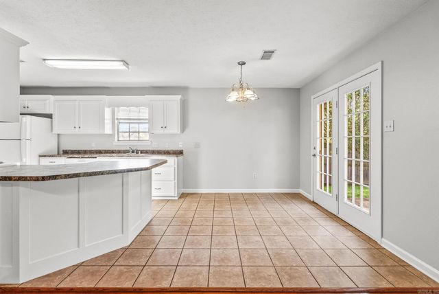 5185 Stockton, Conway, AR 72034