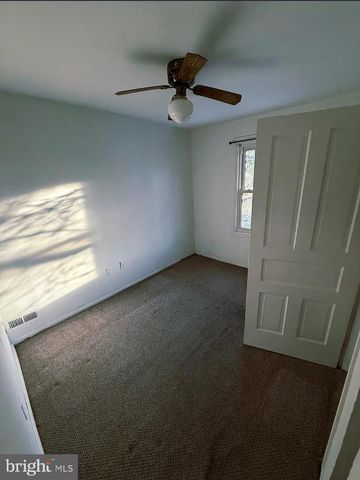 110 E 24TH ST, Wilmington, DE 19802